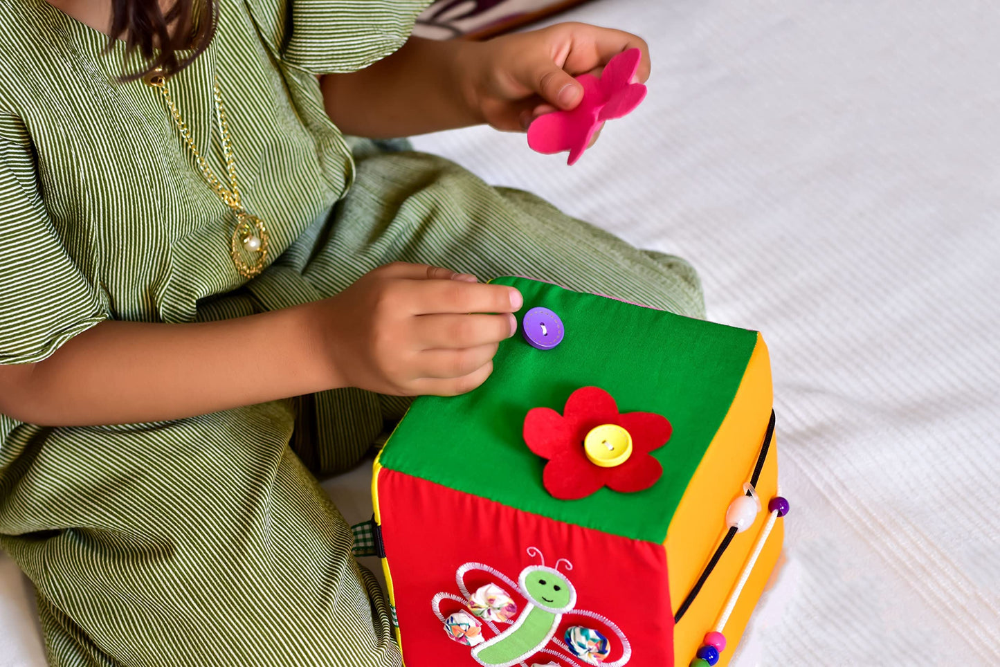 Montesorri Motor Skill Cube I Activity Cubes Made by Felt and Foam Magic Cube for Preschool and Early Baby Kids and Toddlers (Sz: 8x8x8) | Montessori Cube Toy