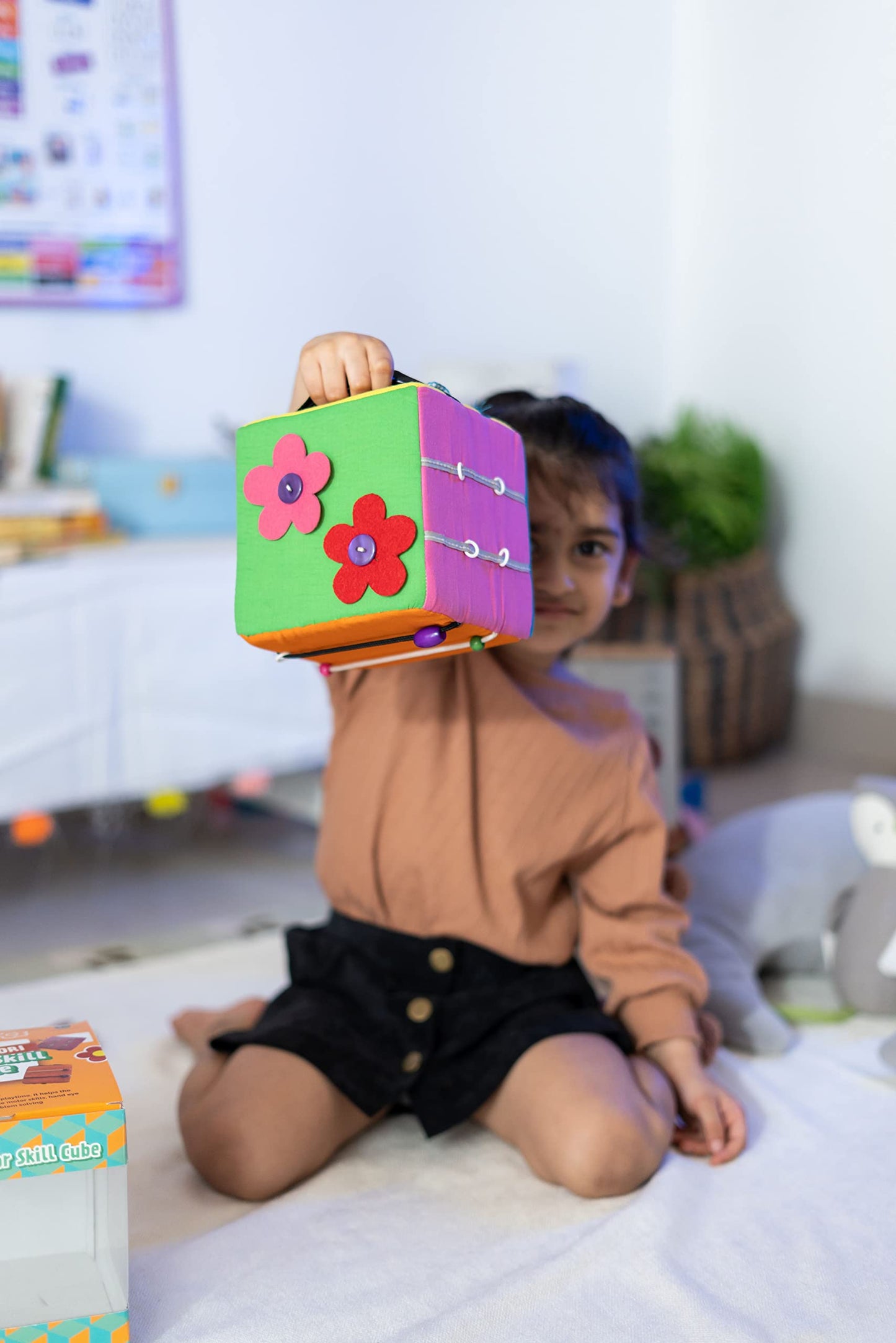 Montesorri Motor Skill Cube I Activity Cubes Made by Felt and Foam Magic Cube for Preschool and Early Baby Kids and Toddlers (Sz: 8x8x8) | Montessori Cube Toy