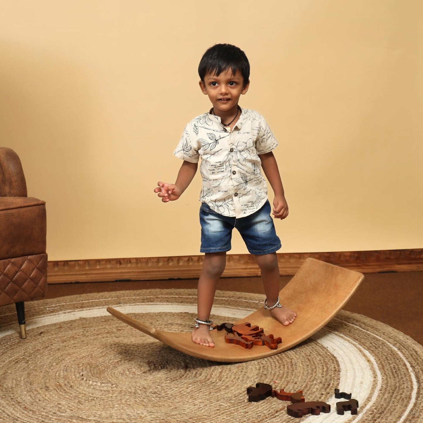 Ariro Wooden Balance Board for Toddlers & Kids | Montessori Wobble Board for Indoor Play | Builds Balance, Confidence & Creativity | Beech Wood | For Ages 9M to Adult | Eco-Friendly DIY Toy
