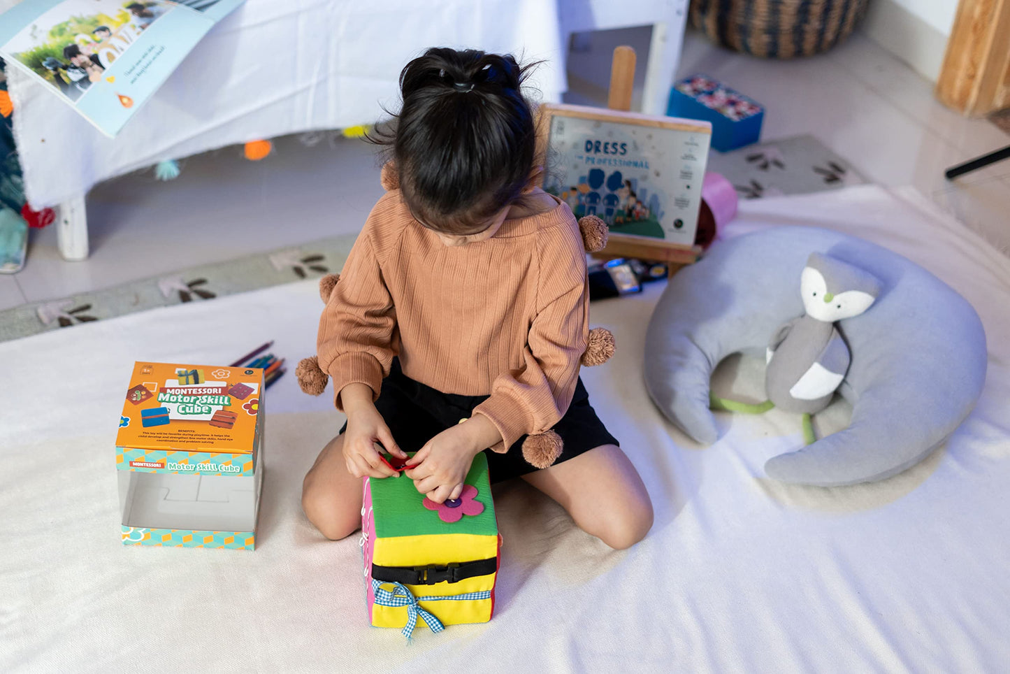 Montesorri Motor Skill Cube I Activity Cubes Made by Felt and Foam Magic Cube for Preschool and Early Baby Kids and Toddlers (Sz: 8x8x8) | Montessori Cube Toy