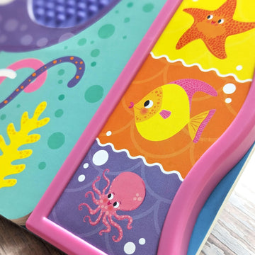 Touch & Feel in the Ocean [Board book] Ridley, Sophie and Wade, Sarah